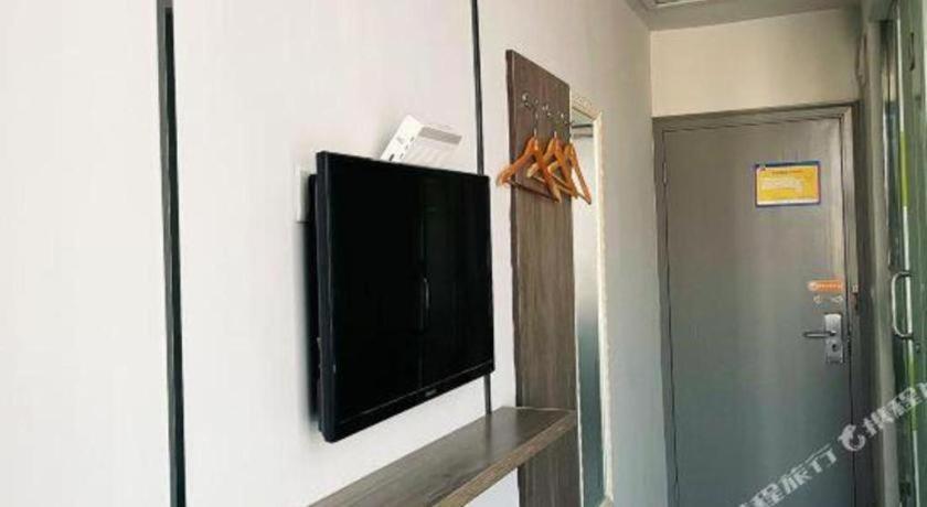7 Days Inn Luzhou Commercial Pedestrian Street Center Экстерьер фото
