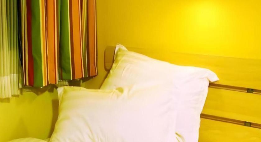 7 Days Inn Luzhou Commercial Pedestrian Street Center Экстерьер фото
