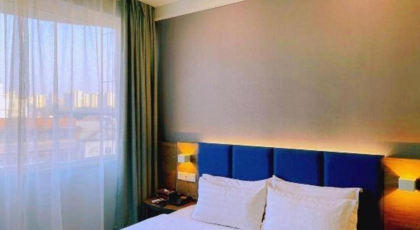 7 Days Inn Luzhou Commercial Pedestrian Street Center Экстерьер фото
